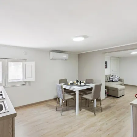 Bellini Cosy Flat