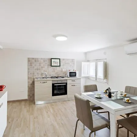 Bellini Cosy Flat Κατάνια